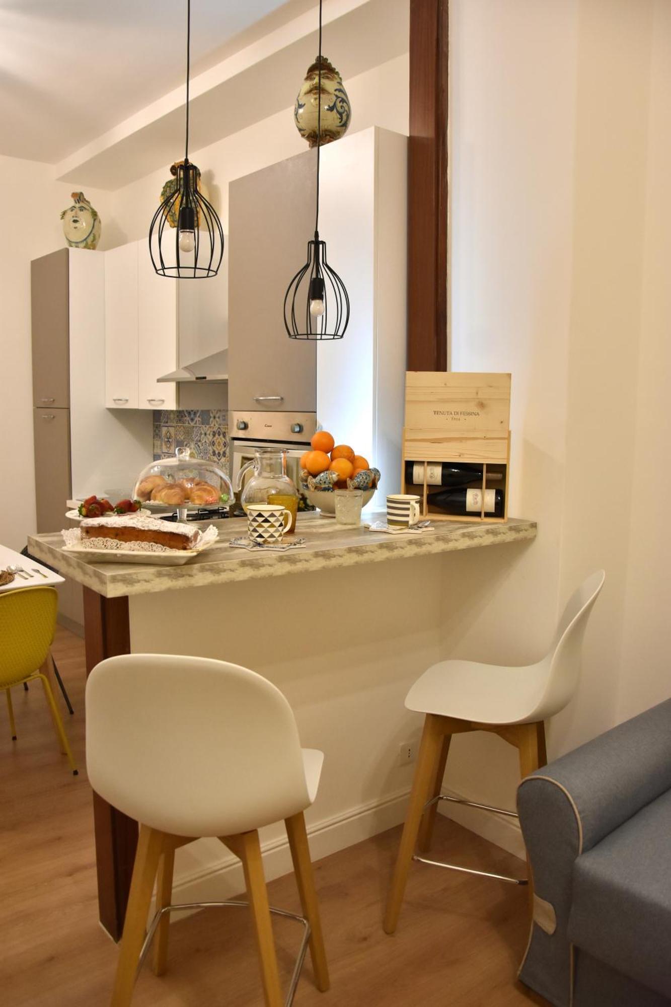 Gloden House Apartments Таормина Экстерьер фото